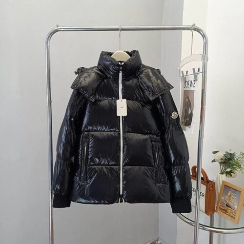 337011B6-E5E1-4F67-8A80-433FCBE081AC MOŃCLER COATS
