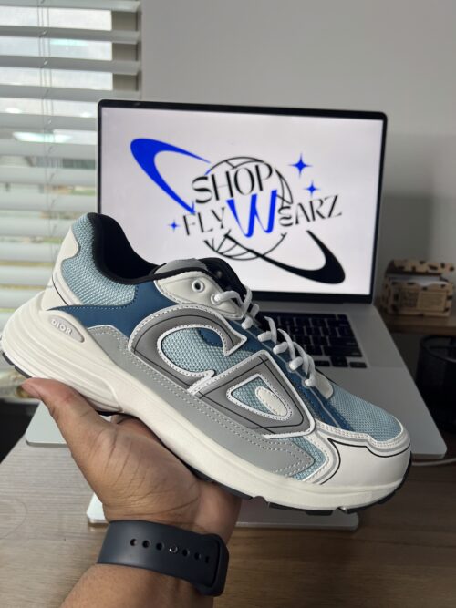 4BA800F1-5BEC-4E8F-A086-77439481092E DIOR - B30 WHITE & BLUE