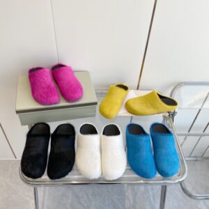 MARNI SLIDES