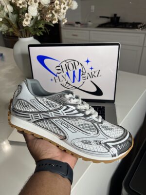 IMG_5244 BOTTEGA ORBIT - SLIVER