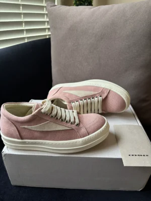 RICK OWENS - LOW DARK PINK