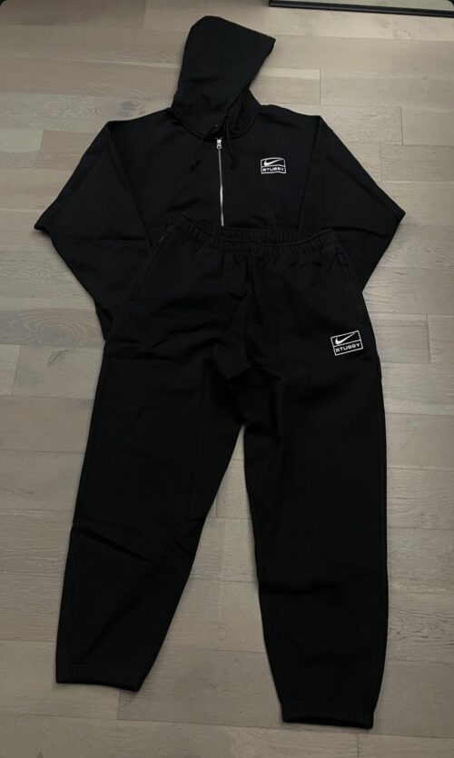 STUSSY X NIKE SET - BLACK