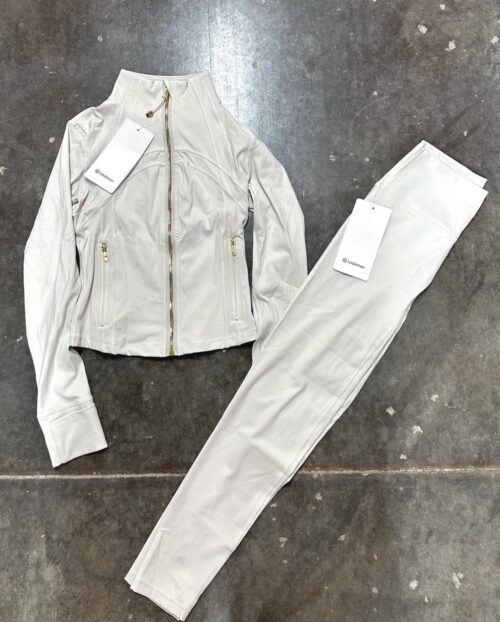 Screenshot LULULEMON - WHITE SET