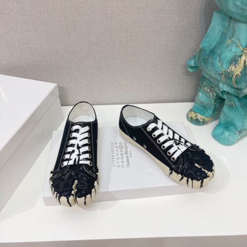 MAISON MARGIELA TABI LOW-TOP