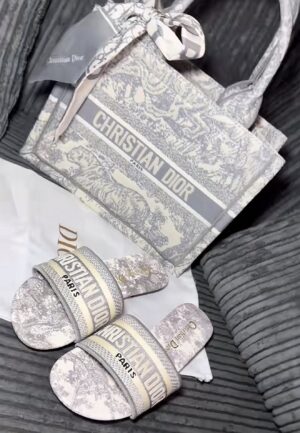 CHRISTIAN DIOR SET - WHITE/GRAY