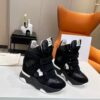 a7038cc3-b409-4a3a-bee3-f55c473559bc 2 ISABEL MARANT - BLACK & WHITE