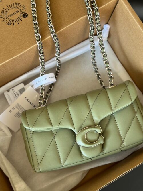 COACH TABBY BAG - GREEN