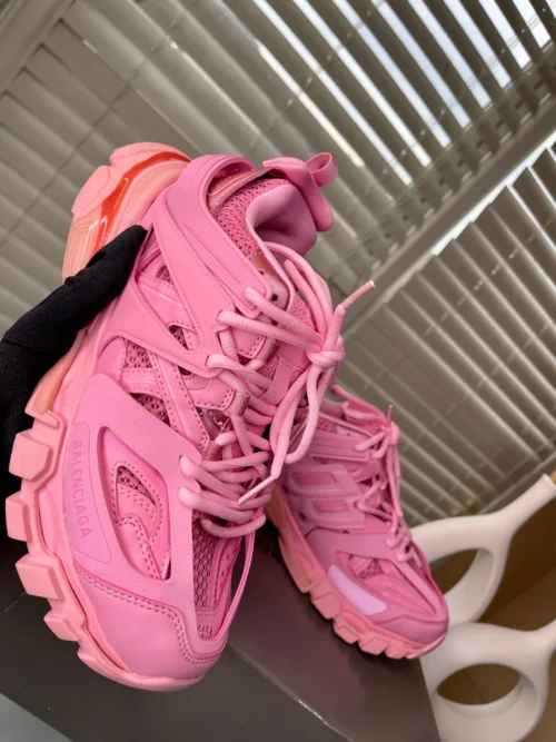 BB TRACKS - PINK