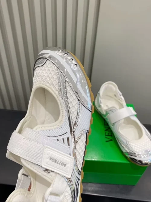 BOTTEGA MARY JANE - WHITE SLIVER