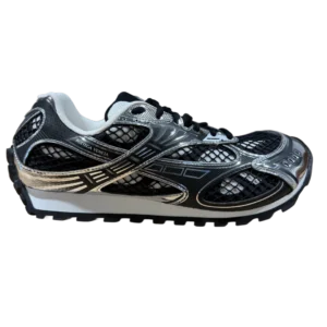 BOTTEGA - BLACK, WHITE & SLIVER